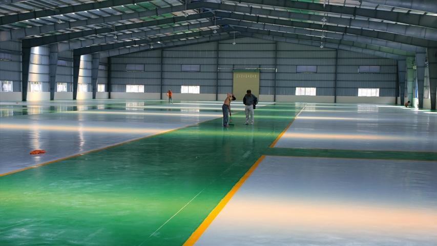 TỔNG QUAN VỀ SƠN SÀN EPOXY TỰ SAN PHẲNG