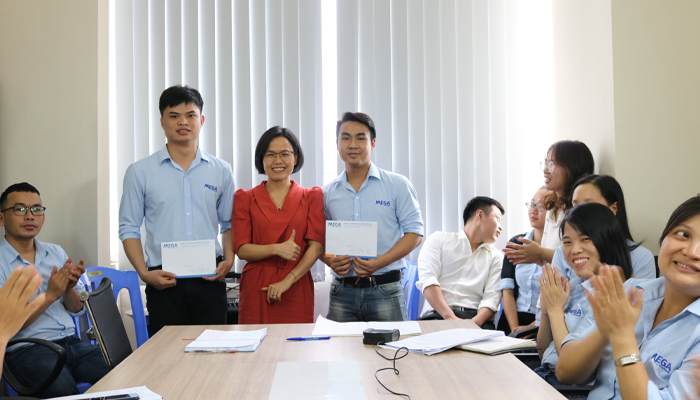 MEGA CHUNG TẤM LÒNG HƯỚNG VỀ MIỀN TRUNG 